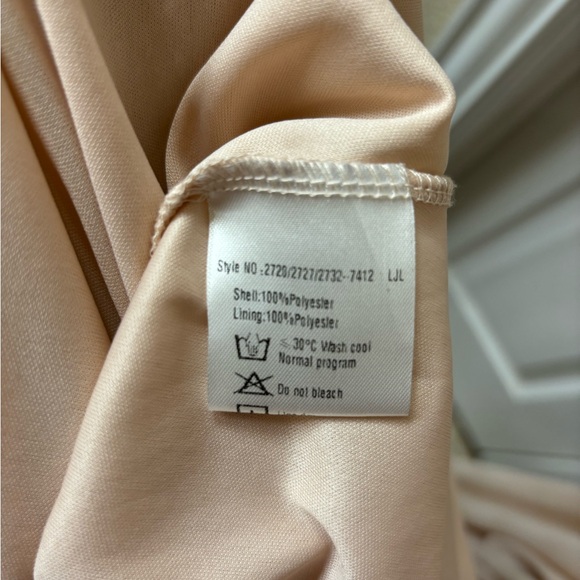 Ever Pretty Plus Size Lace Evening Dress with Half Sleeves - Picture 11 of 11